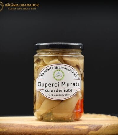Ciuperci murate cu ardei iute