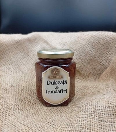 Dulceață de trandafiri