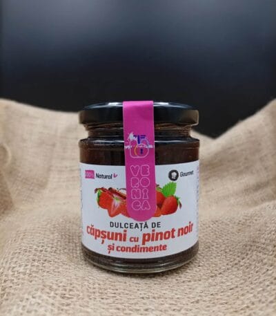 Dulceață de Căpșuni cu Pinot Noir